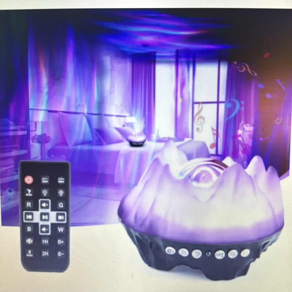 Snow Mountain Northern Lights projector and Speaker